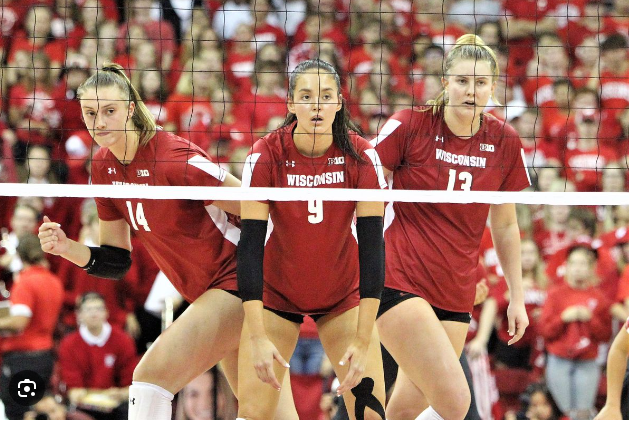 Wisconsin+Volleyball+Off+To+A+Great+Start