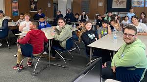 Spanish Students Meet Their Pen Pals