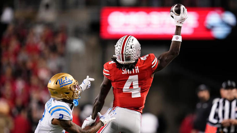 College Football is Exciting with Big Games and Comebacks