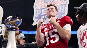 College football season wraps up with National Championship Game